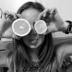 Meet your Posher, Brenna